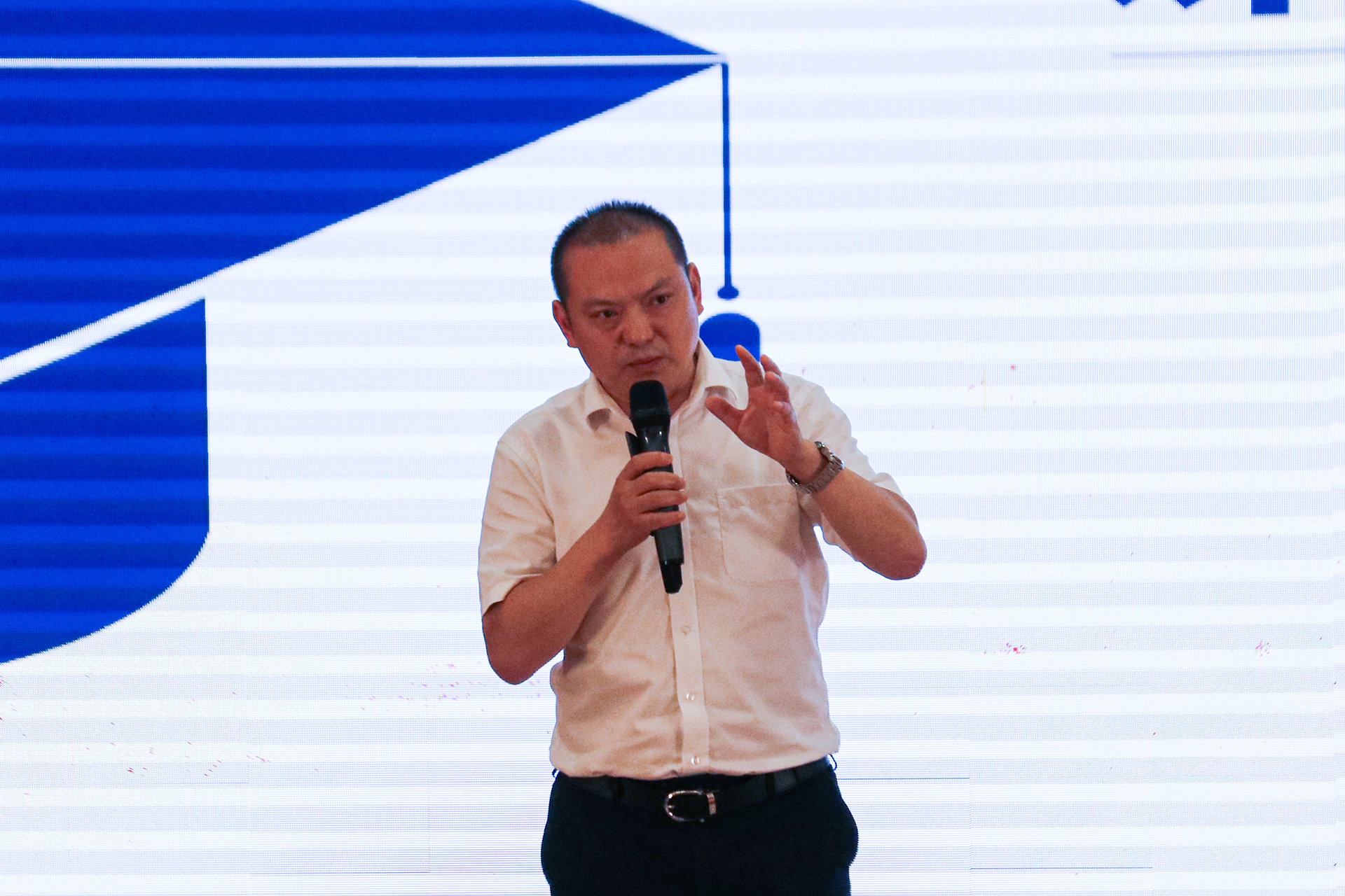 1718266996476019615.jpg 871a0694eac6628fd20d4d5d8c89cfe.jpg