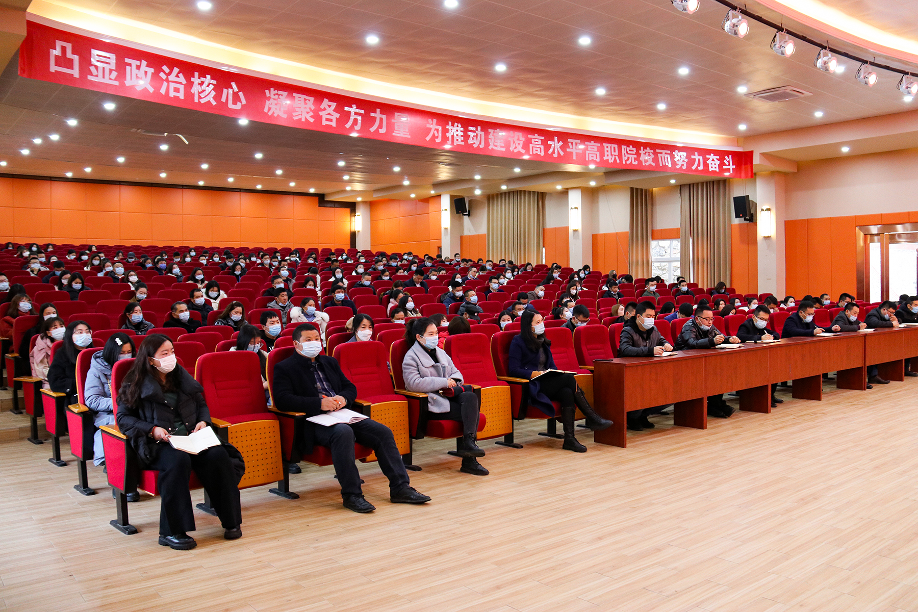 1614647835437072873.jpg IMG_3298.jpg