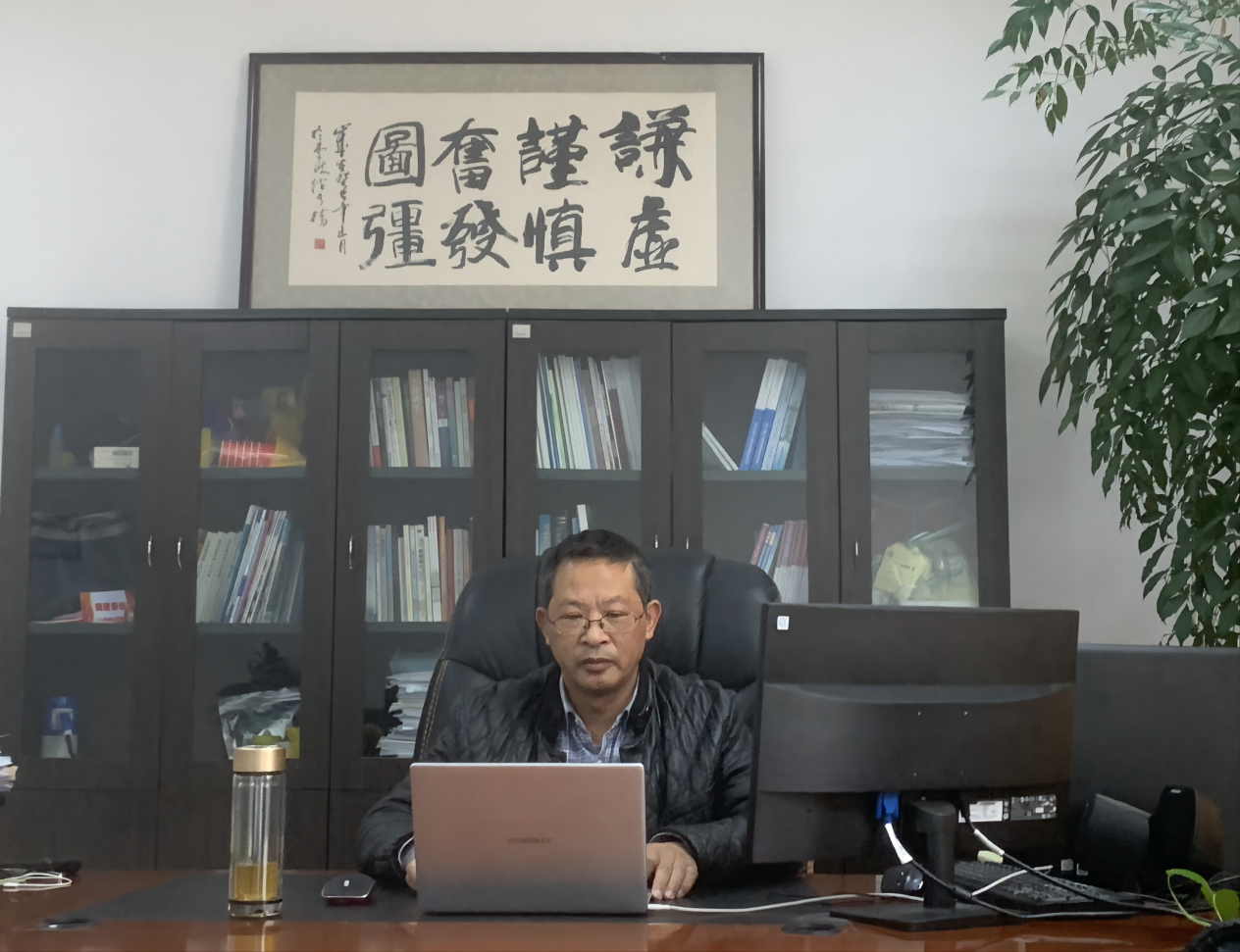 1637023983261007585.png 1.png