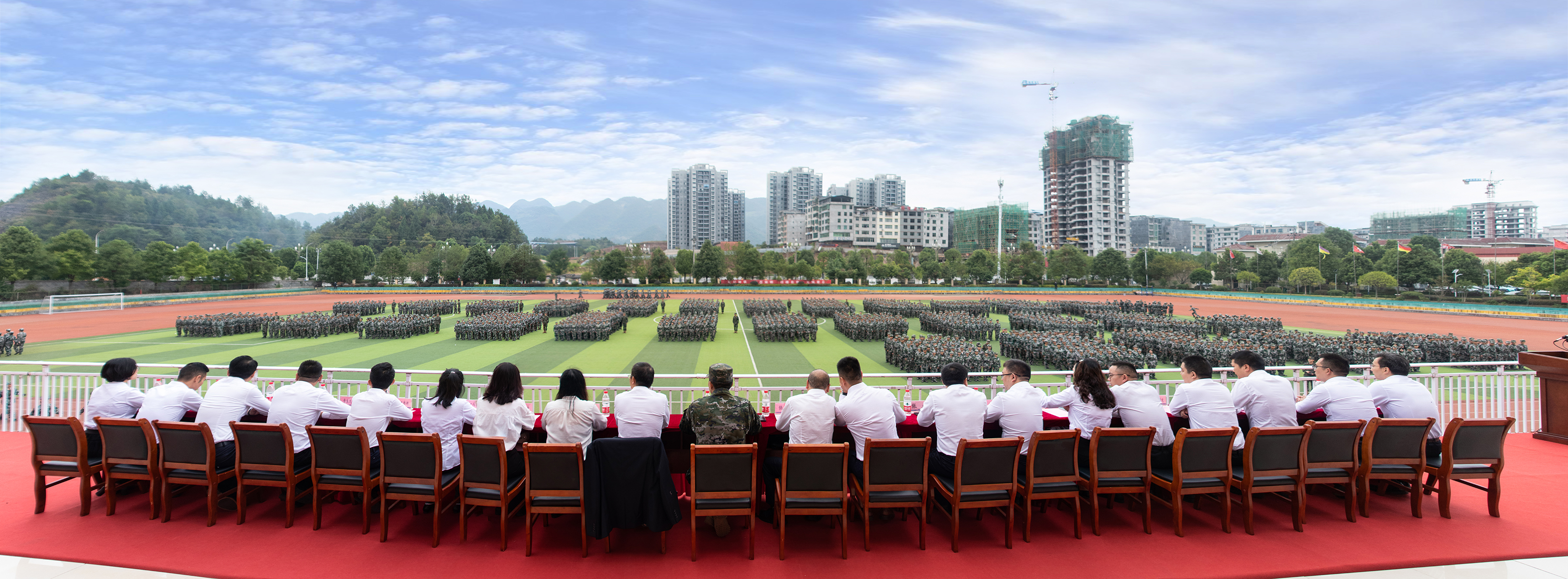 1664438140376074111.jpg 323333333057.jpg